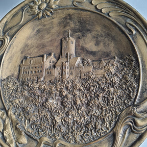 Starožitný keramický talíř reliéf rakouského zámku

