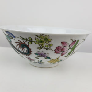 Ručně malovaný starožitný čínský porcelán Famille Rose dynastie Qing